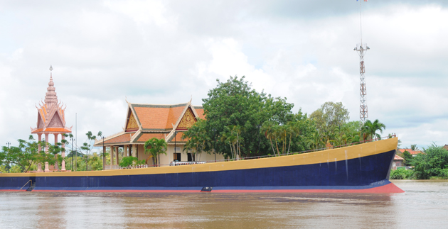 Wat Preah Sedai & Pursat River